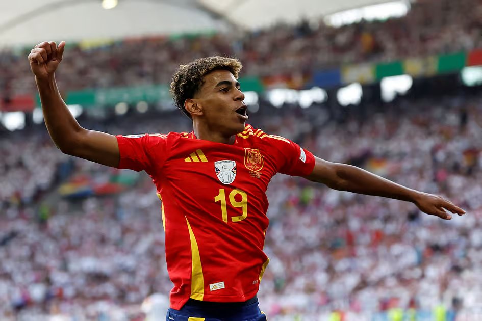 Fifa World Cup: Spain coach says Yamal could be fit for opening match